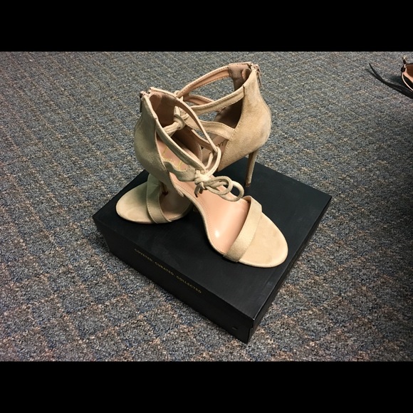 NIB Lulu’s Nude Suede Ankle Strap Heels Nude, 7.5 - Picture 3 of 5